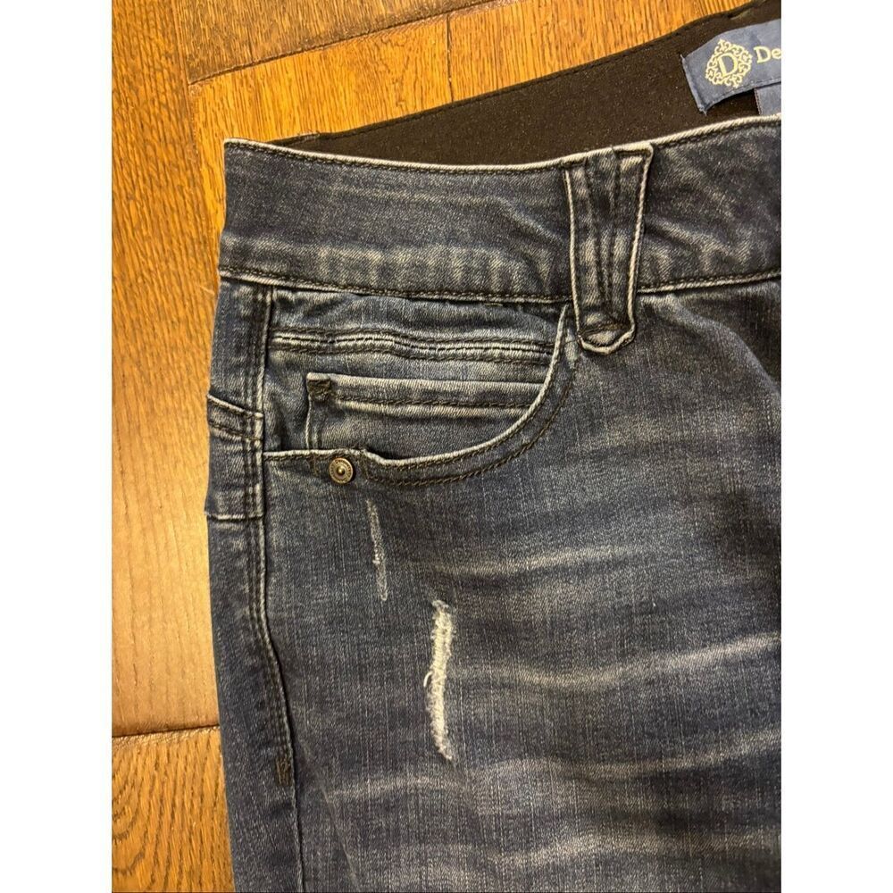 Democracy absolution straight leg lightly distressed jeans 10 - Picture 5 of 9